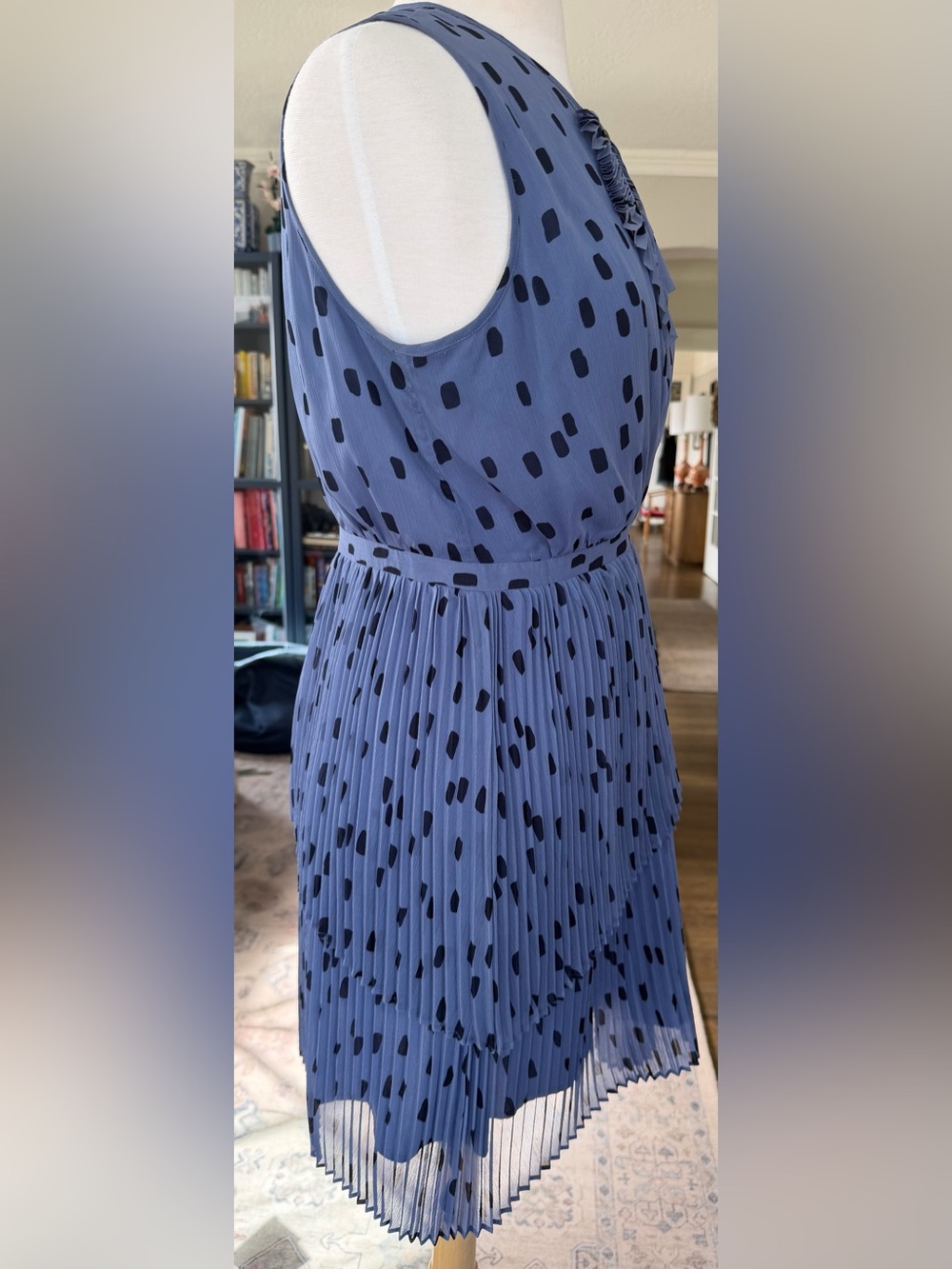 Banana Republic Sleeveless Periwinkle Blue Polka Dot Pleated Mini Dress - Picture 7 of 7